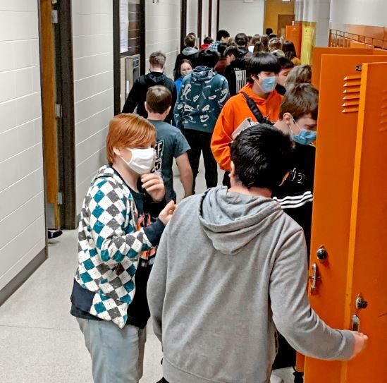 Sibley-Ocheyedan students talk in halls